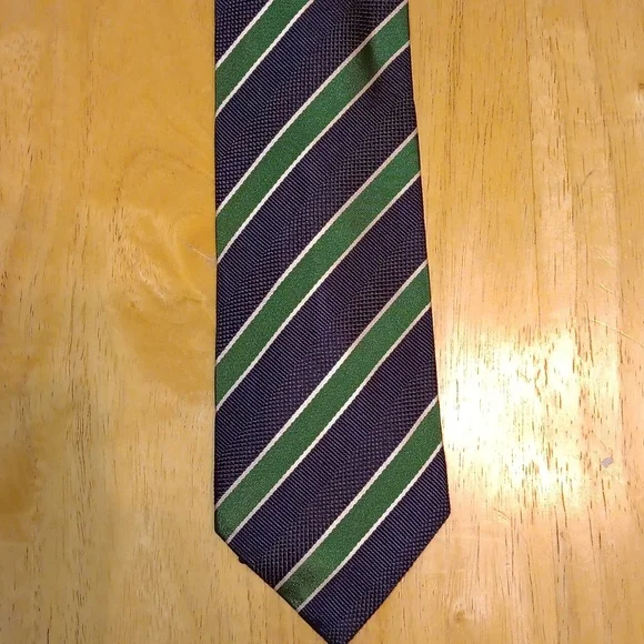 Hugo Boss Navy and Green Striped Tie - Picture 2 of 5